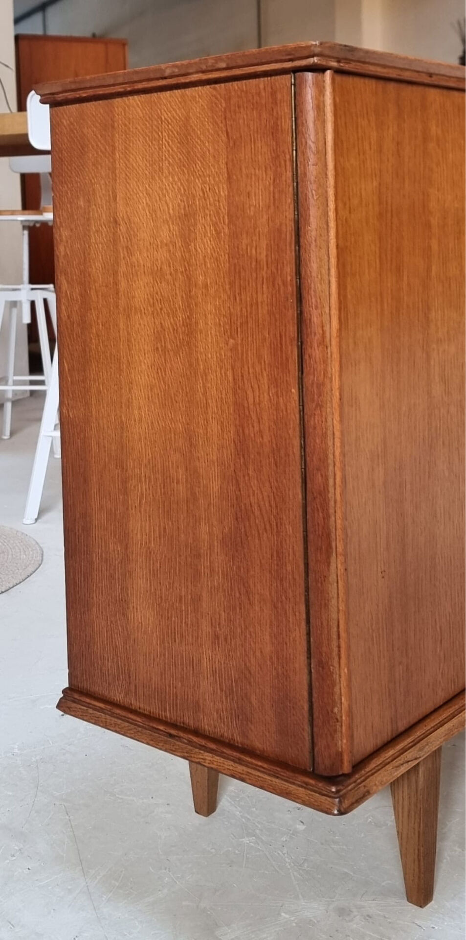 Mid-century central table