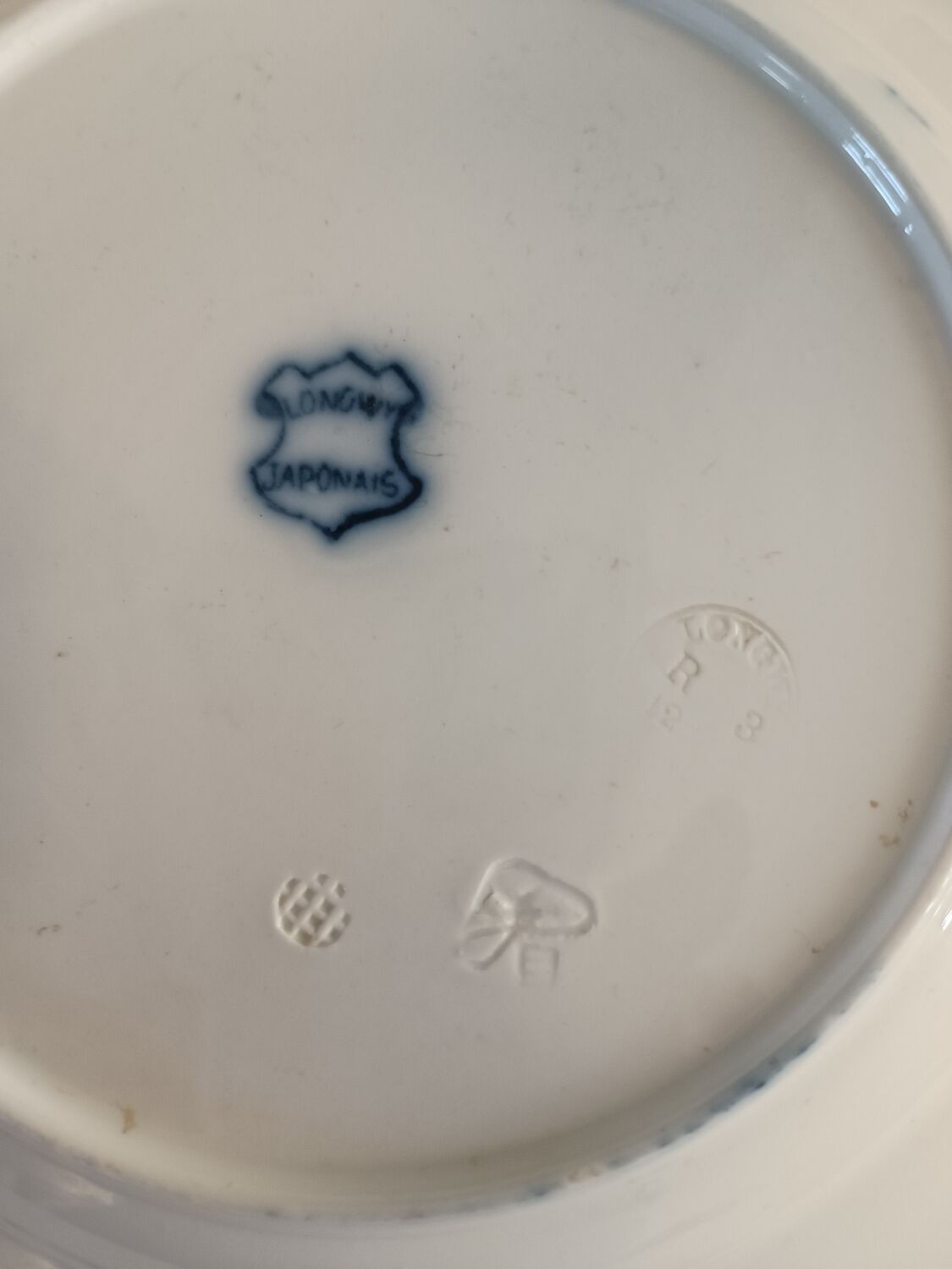 Longwy iron earth service part