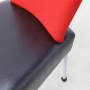 Ensemble de 4 chaises de salle à manger postmodernes bicolores, années 1980