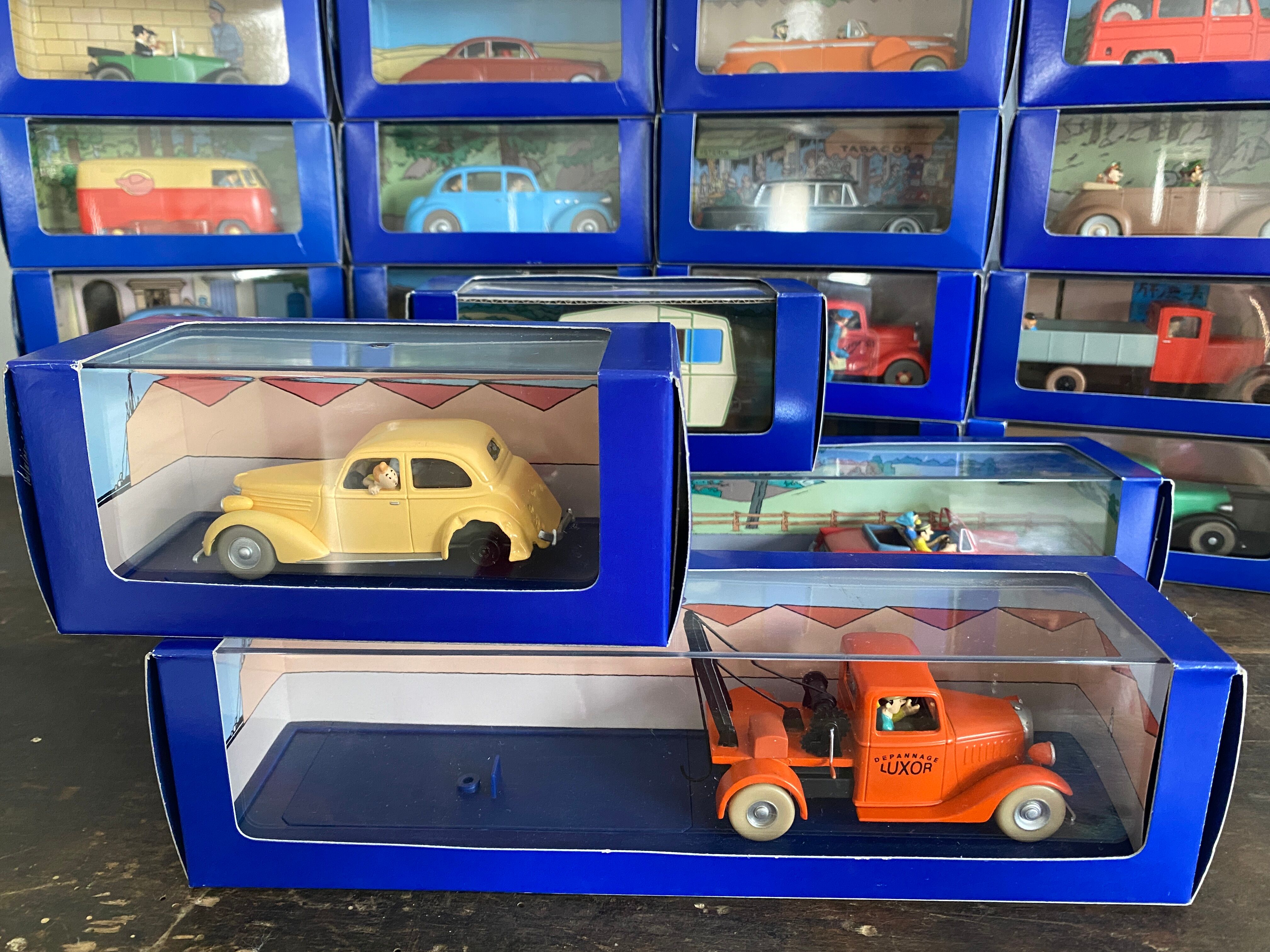 Classic cars "en voiture tintin" atlas edition