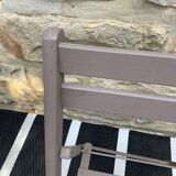 Children's folding chair
