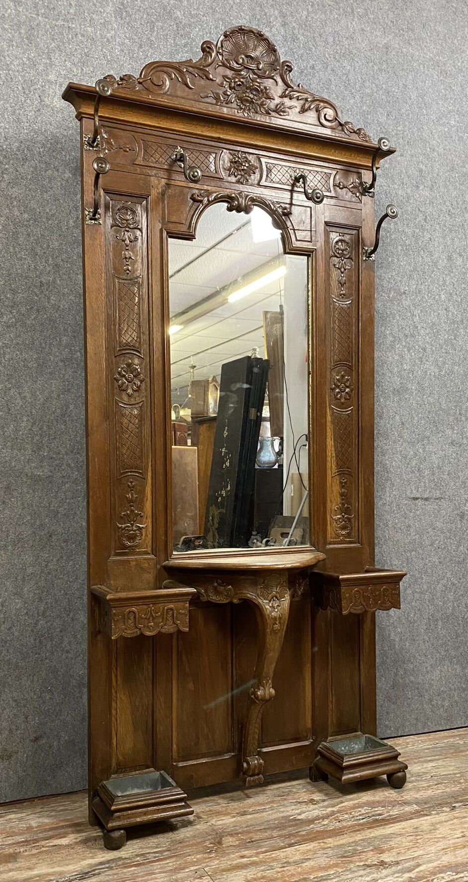 Coat rack Louis XV has oak console around 1850