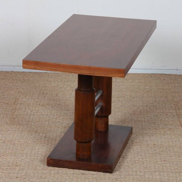 Table basse moderniste en bois et métal chromé, 1930