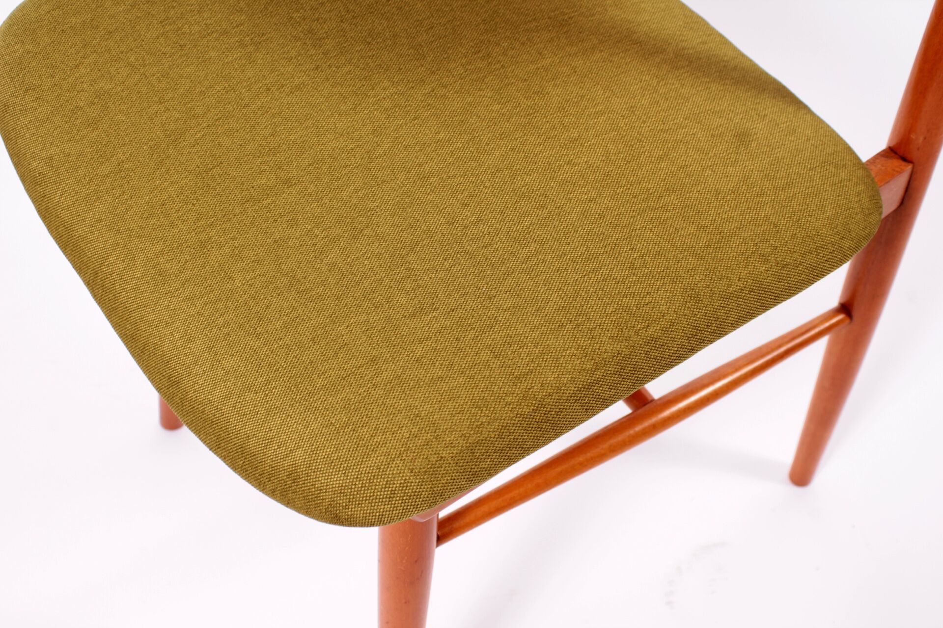 Pair of Thonet/TON Dining Chairs