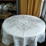 Round off-white tablecloth embroidered with grey flowers with 8 matching napkins - festive table