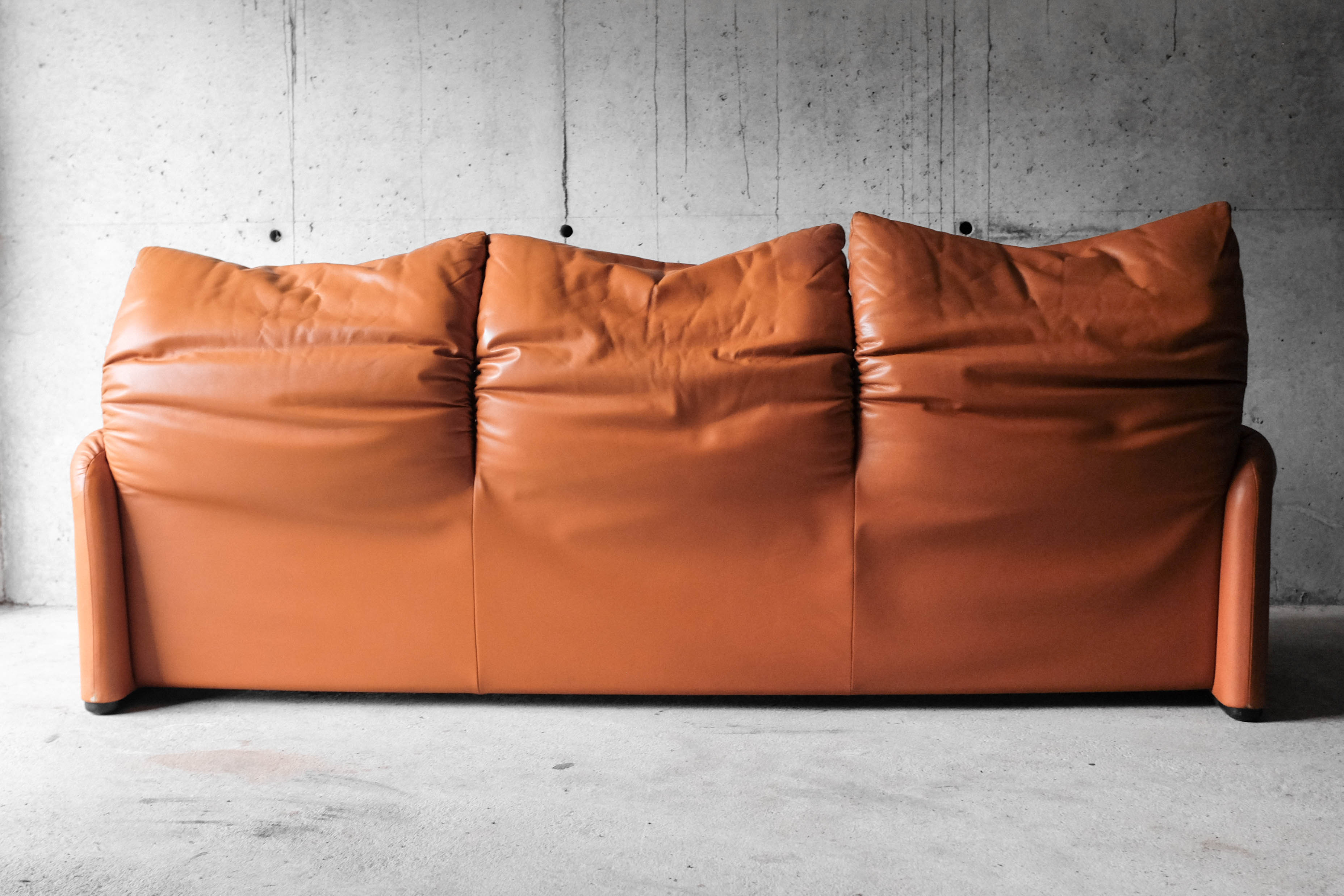 Sofa Maralunga leather camel 3 places, Vico Magistretti for Cassina