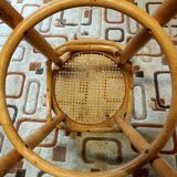 Bar stool