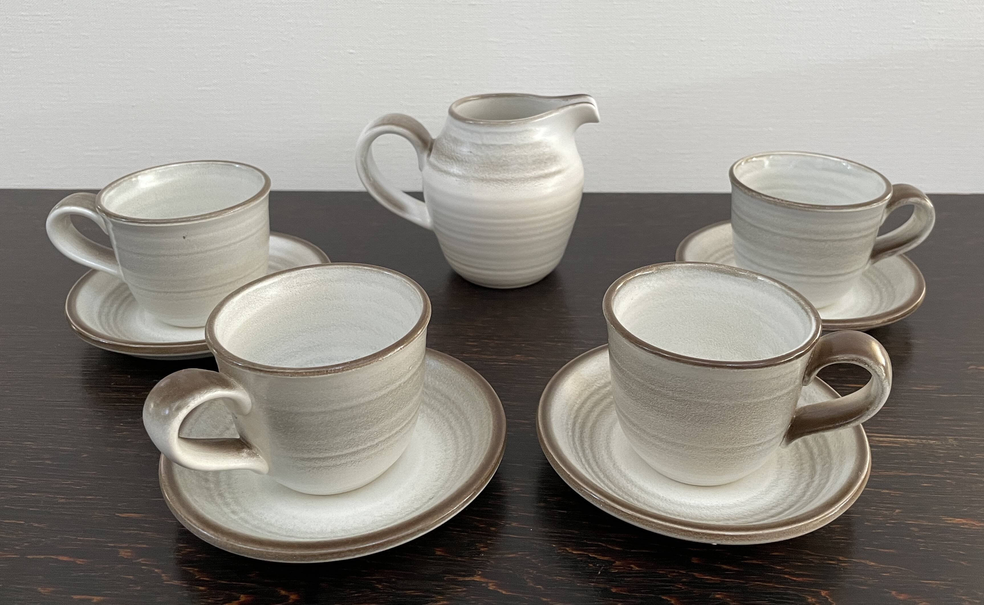 Set of 4 cups and saucers + milk jug - Stoneware - Salins-France - 70s