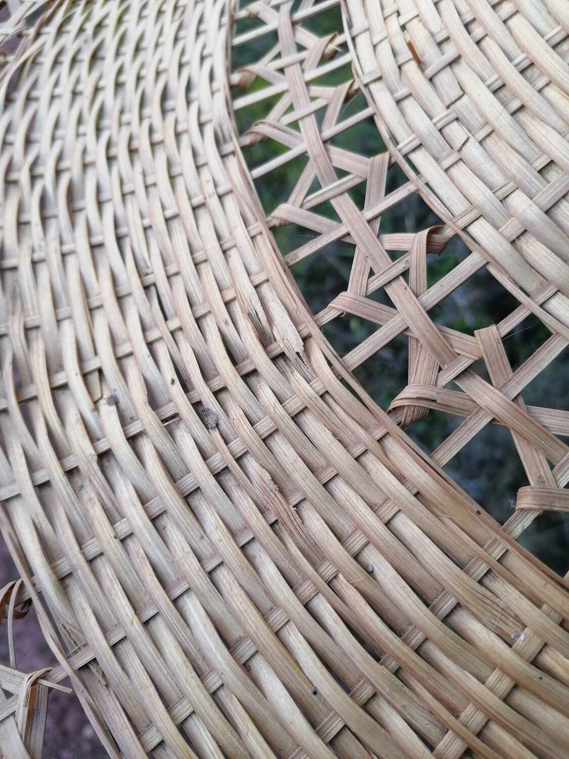 suspension en rotin vintage