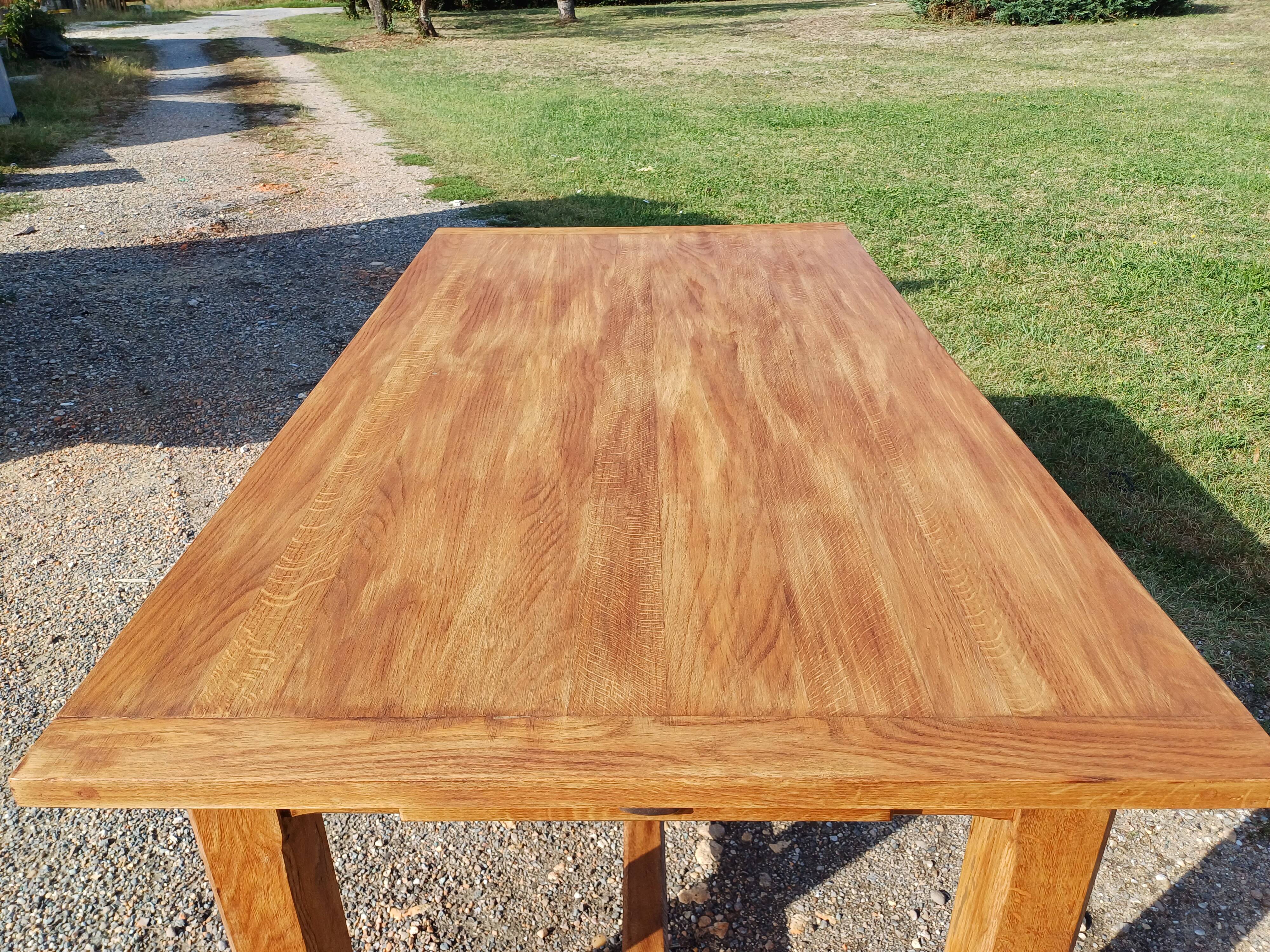 Oak farm table
