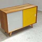 Buffet Commode U 452 jaune par Jiri Jiroutek pour Interier Praha 1960