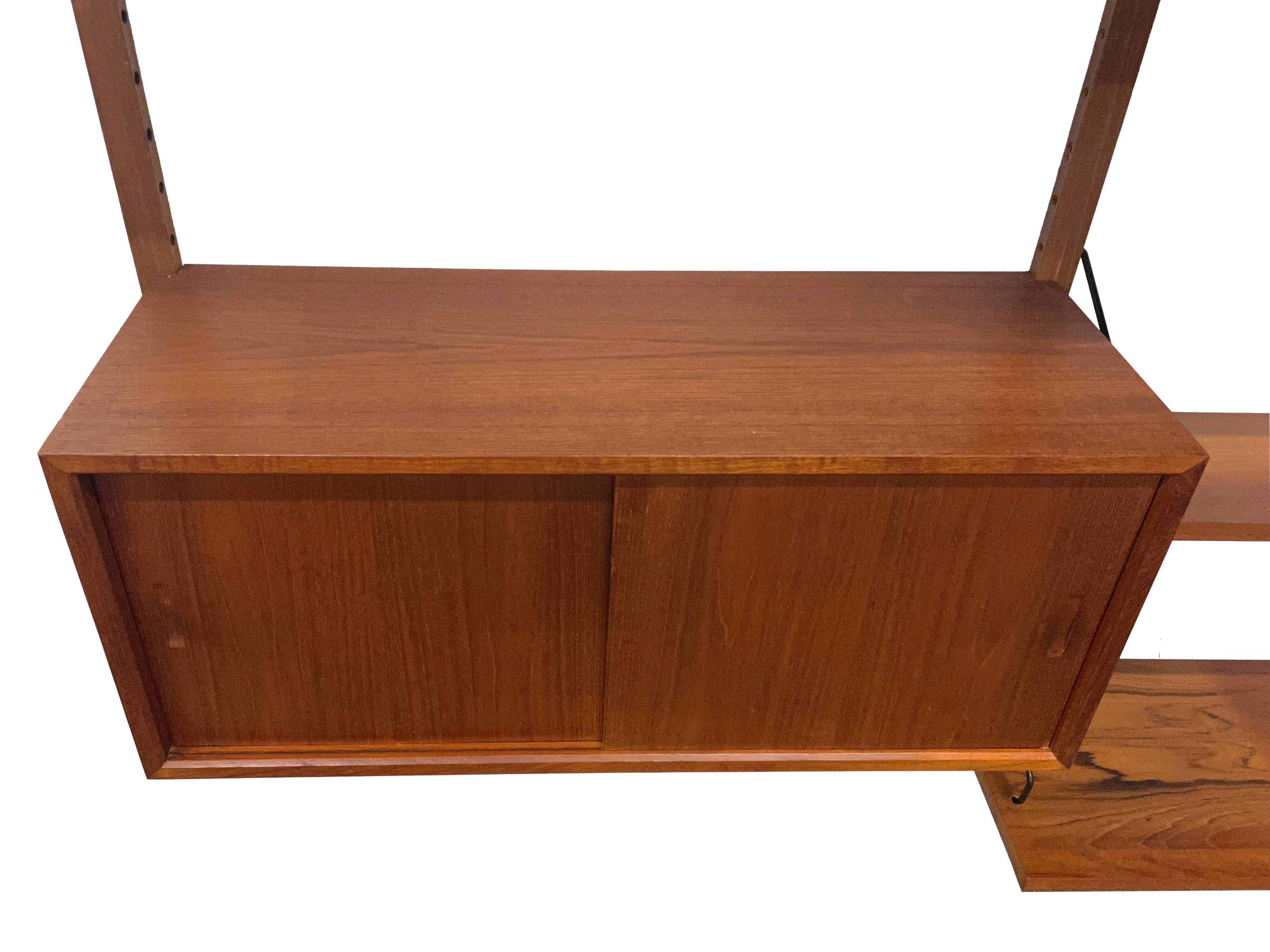 Vintage Poul Cadovius Royal System wall system wall