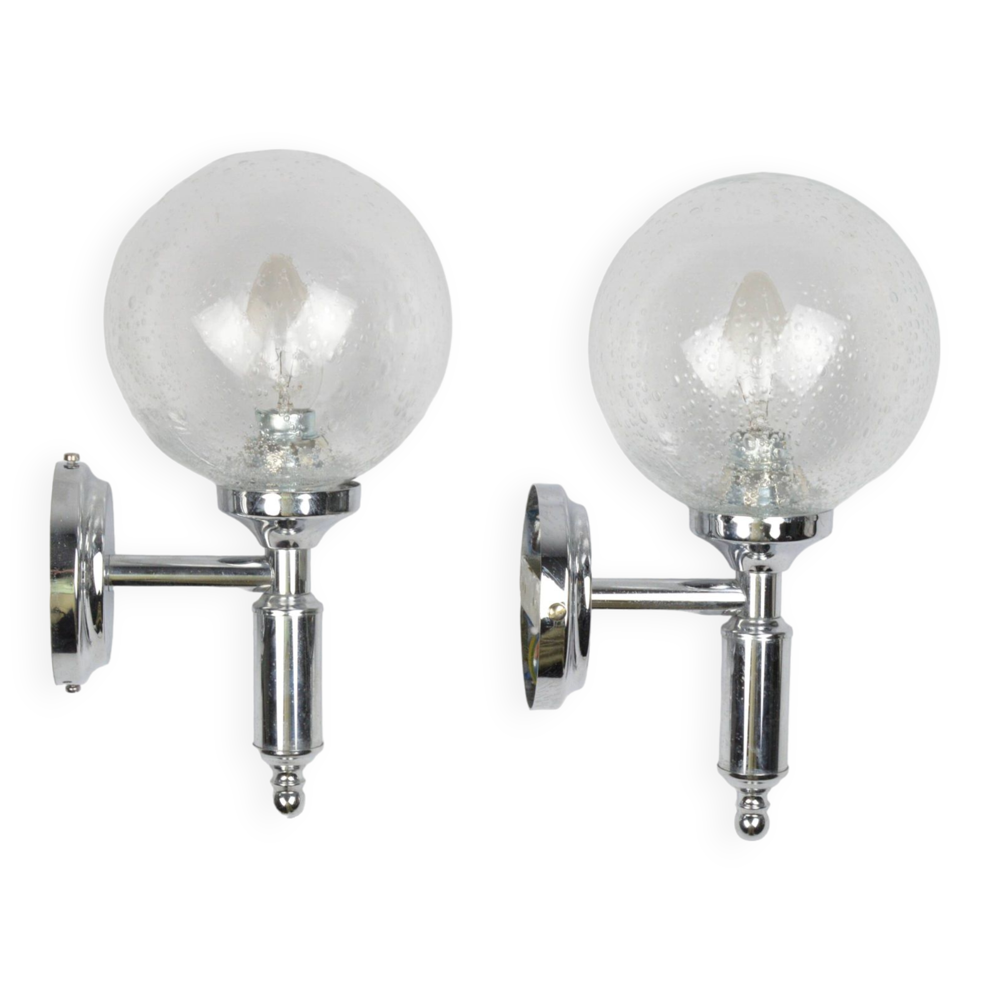 A pair of wall lamps, 1970s