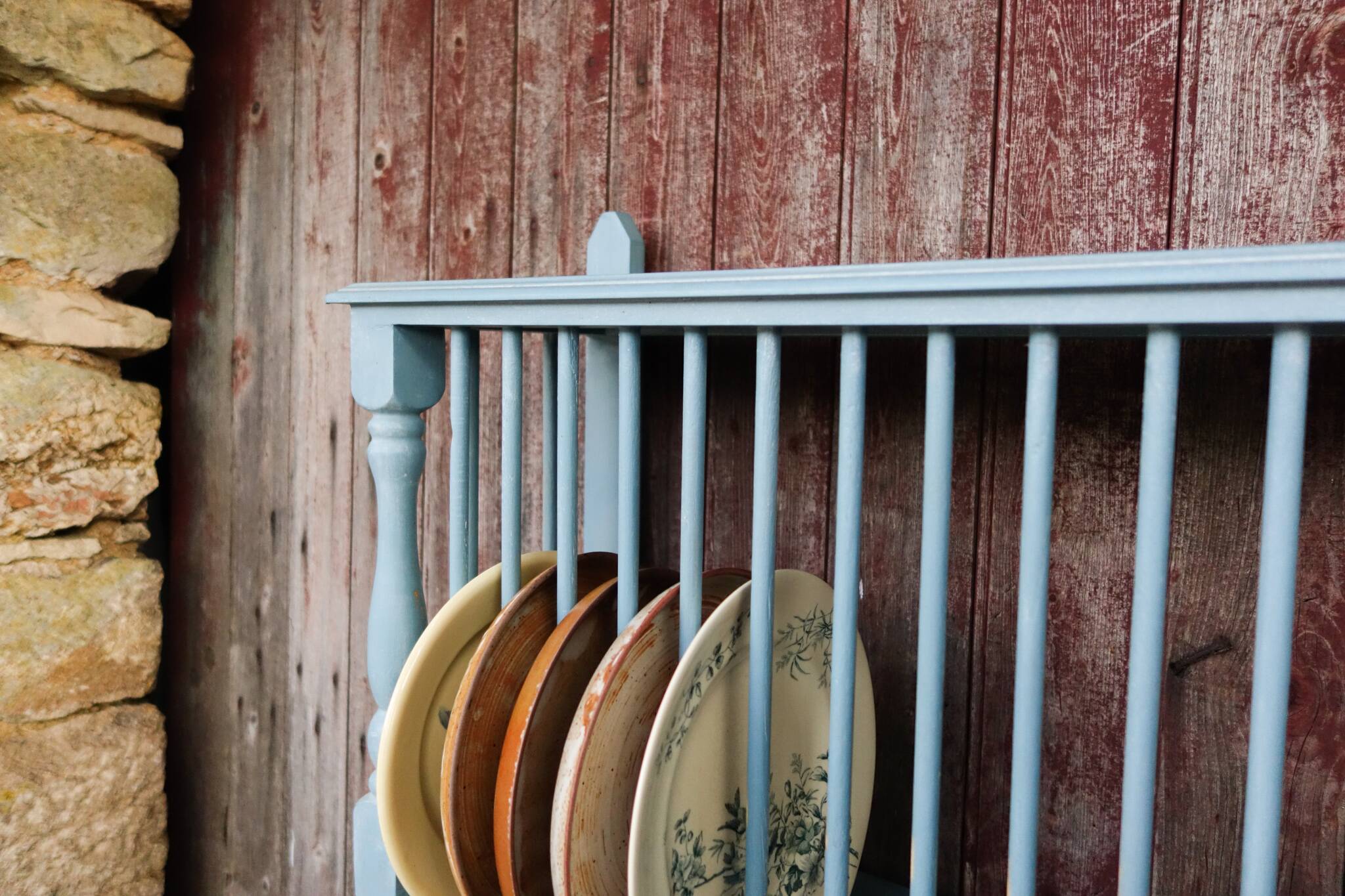 Vintage Wall Mounted Plate Rack - Rustic Plate Holder