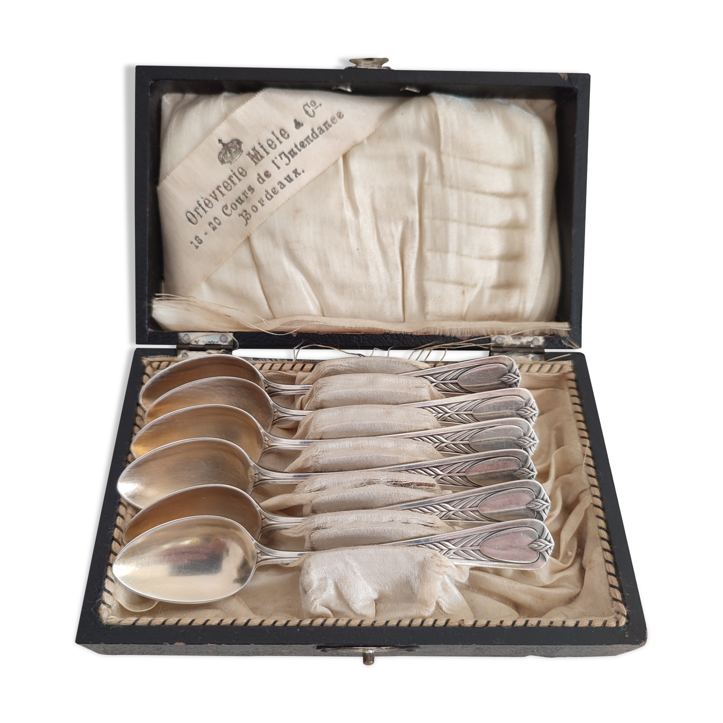 Teaspoons of goldsmithing