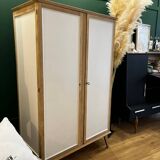 Armoire pied compas