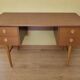 Bureau vintage années 1960 pieds compas