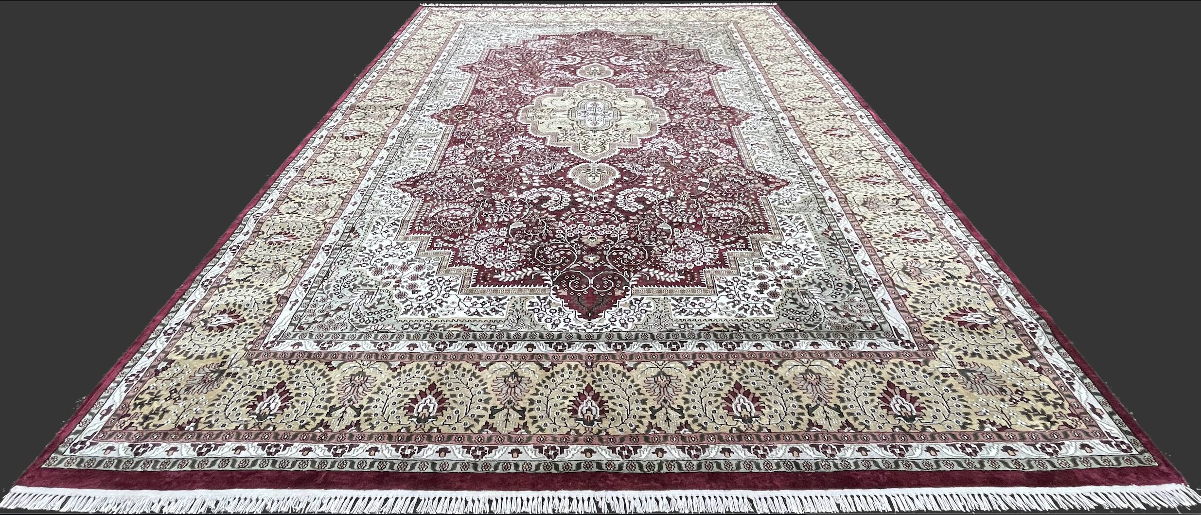 Tapis pakistanais laine de soie 383x281cm