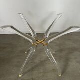 Venice model round dining table from Madelia by Paris Altuglas foot