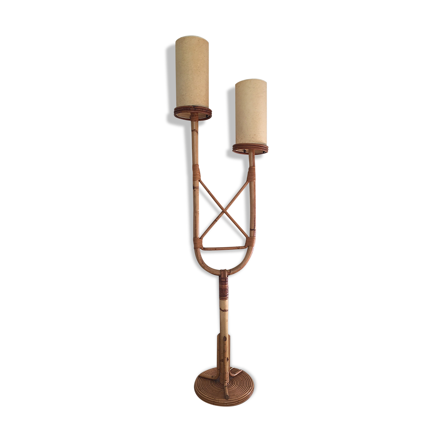 Vintage rattan lamppost