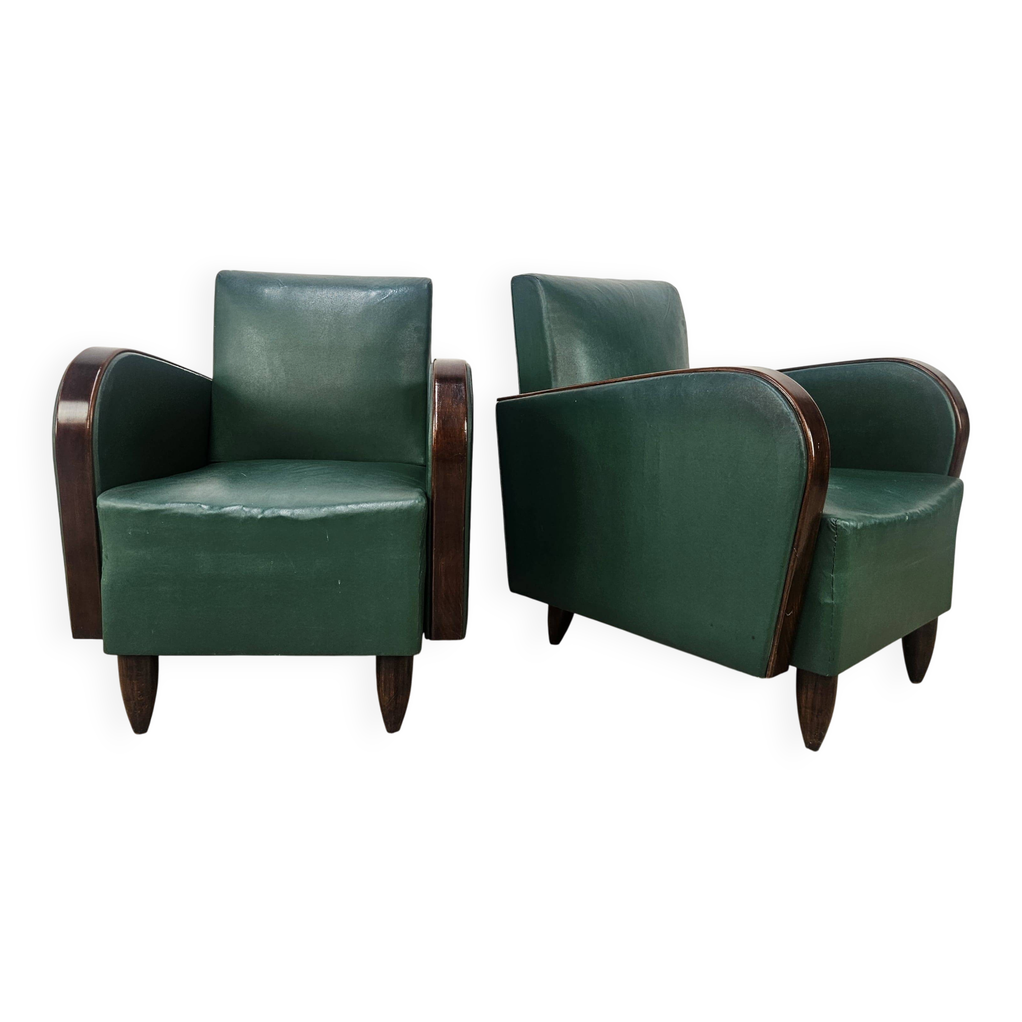Pair of Art Decò armchairs in walnut and green leather, 1940