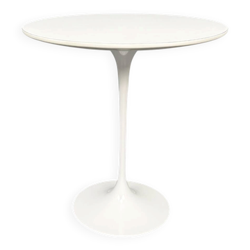 Table d'appoint Tulip par Eero Saarinen pour Knoll International, États-Unis, années 1960.
