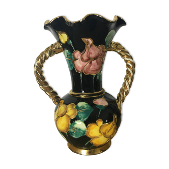 Vase Vallauris avec décor fleurs, dorure et anses torsadées