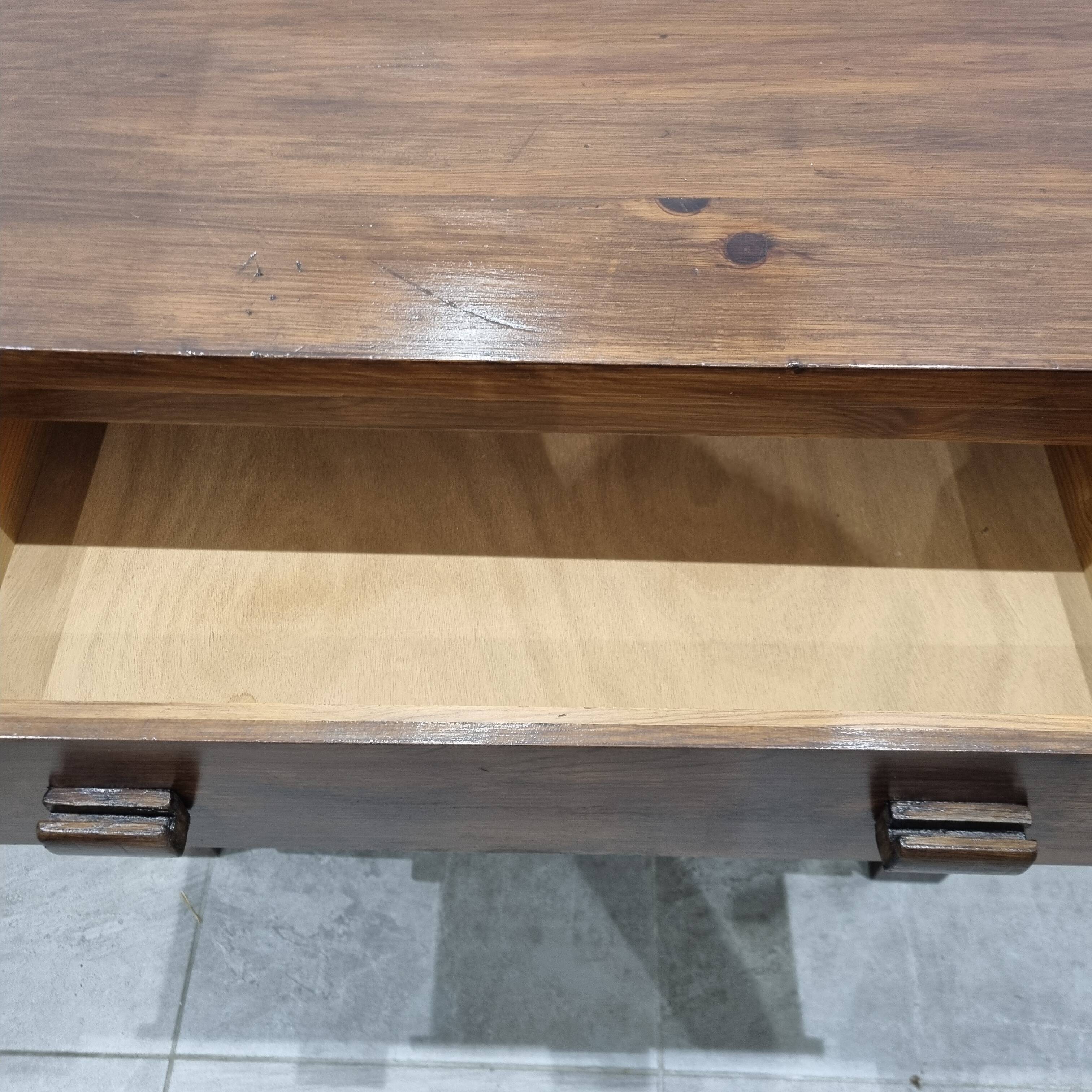 Commode en bois