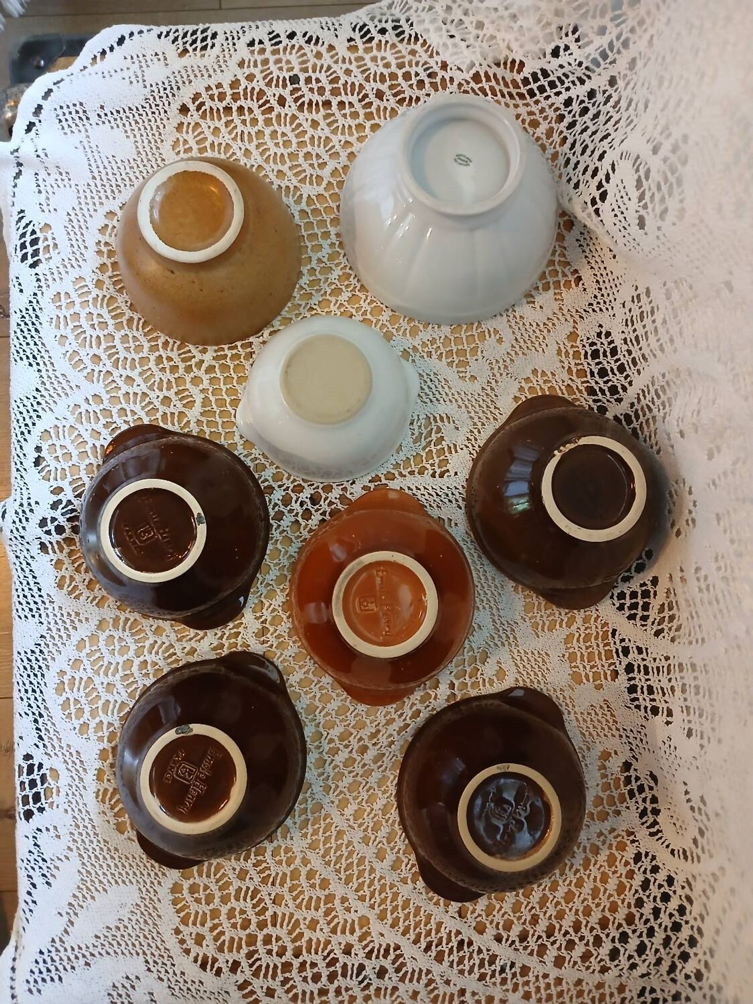 8 mismatched antique bowls