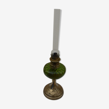 Oil lamp with copper base and green glass with its glass