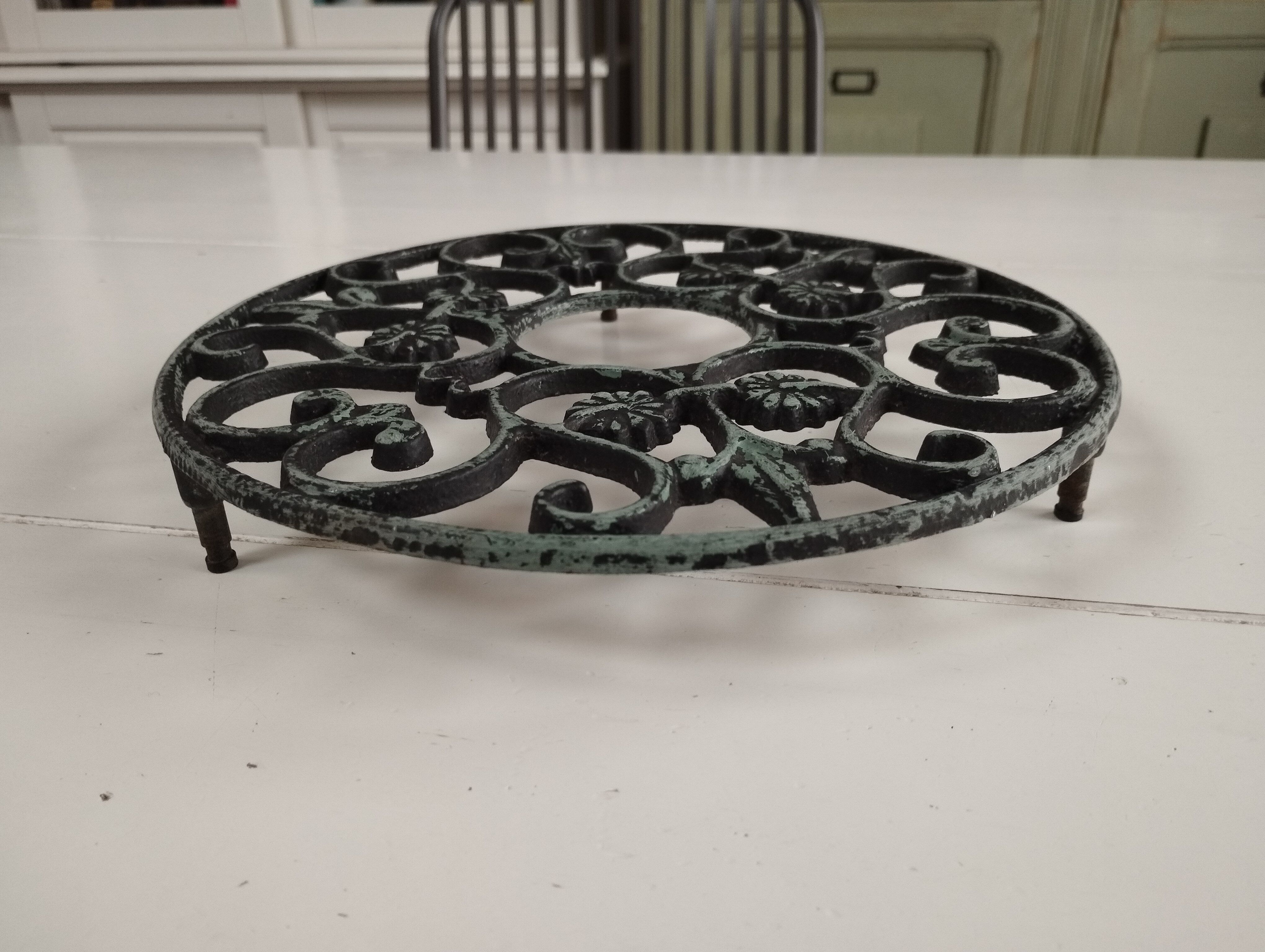 Vintage cast iron trifle