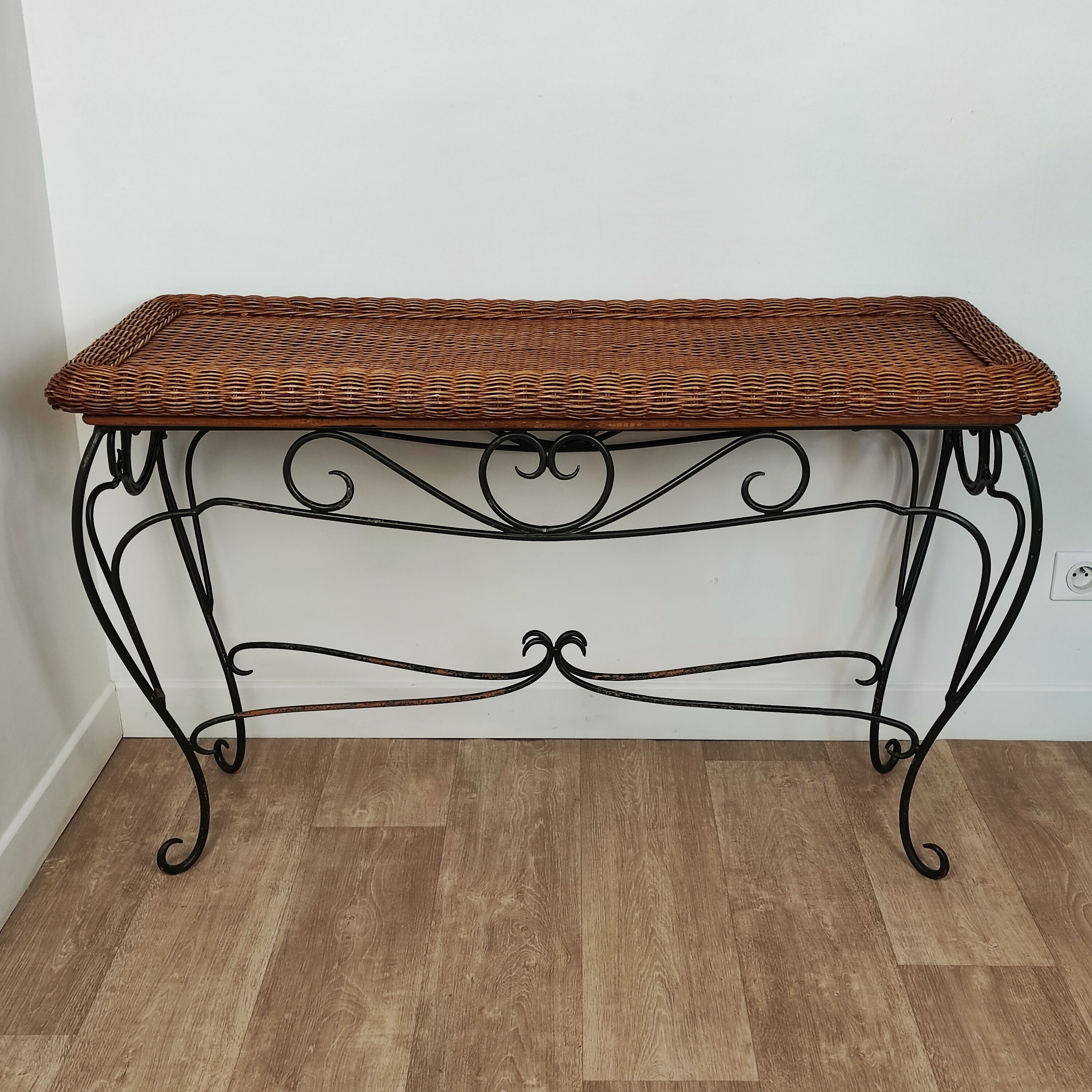Console rotin et fer forgé