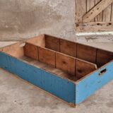 Tiroir caisse en bois bleu ciel avec jaune