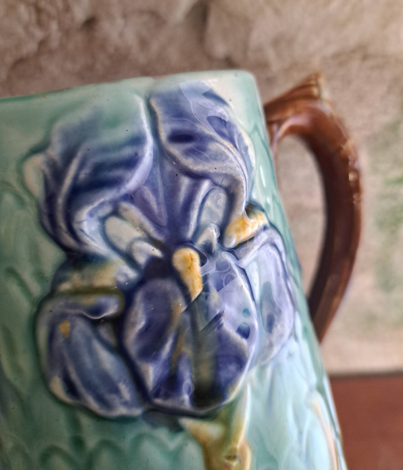 Slush pitcher