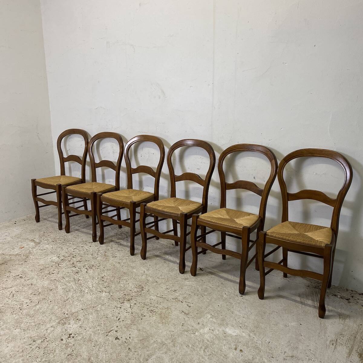 Ensemble de 6 chaises paillées vintage