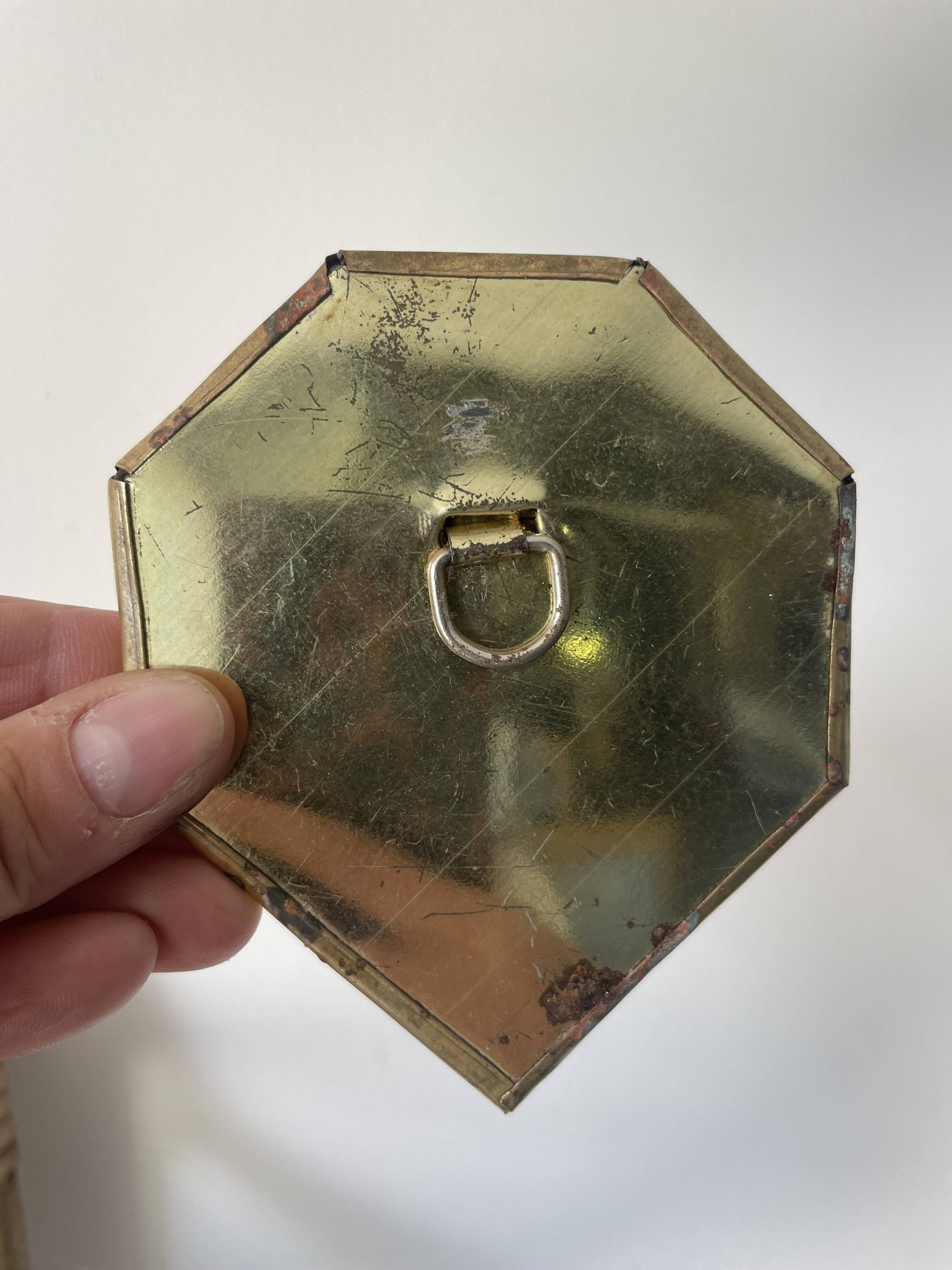 Mini miroir en laiton doré vintage forme goutte