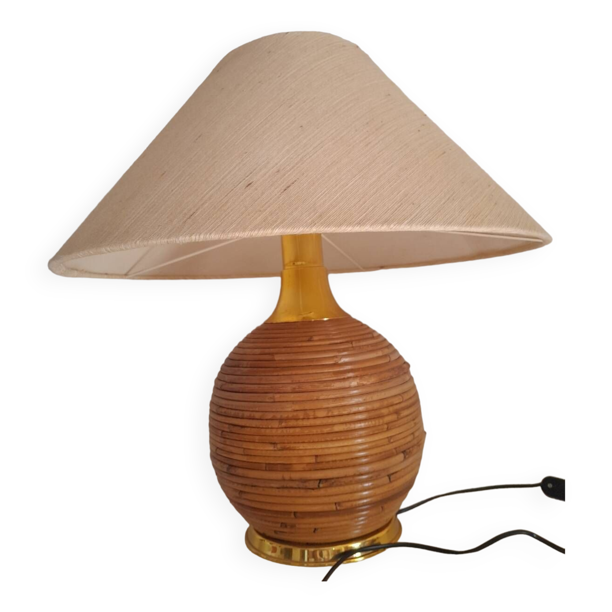 Rattan lamp