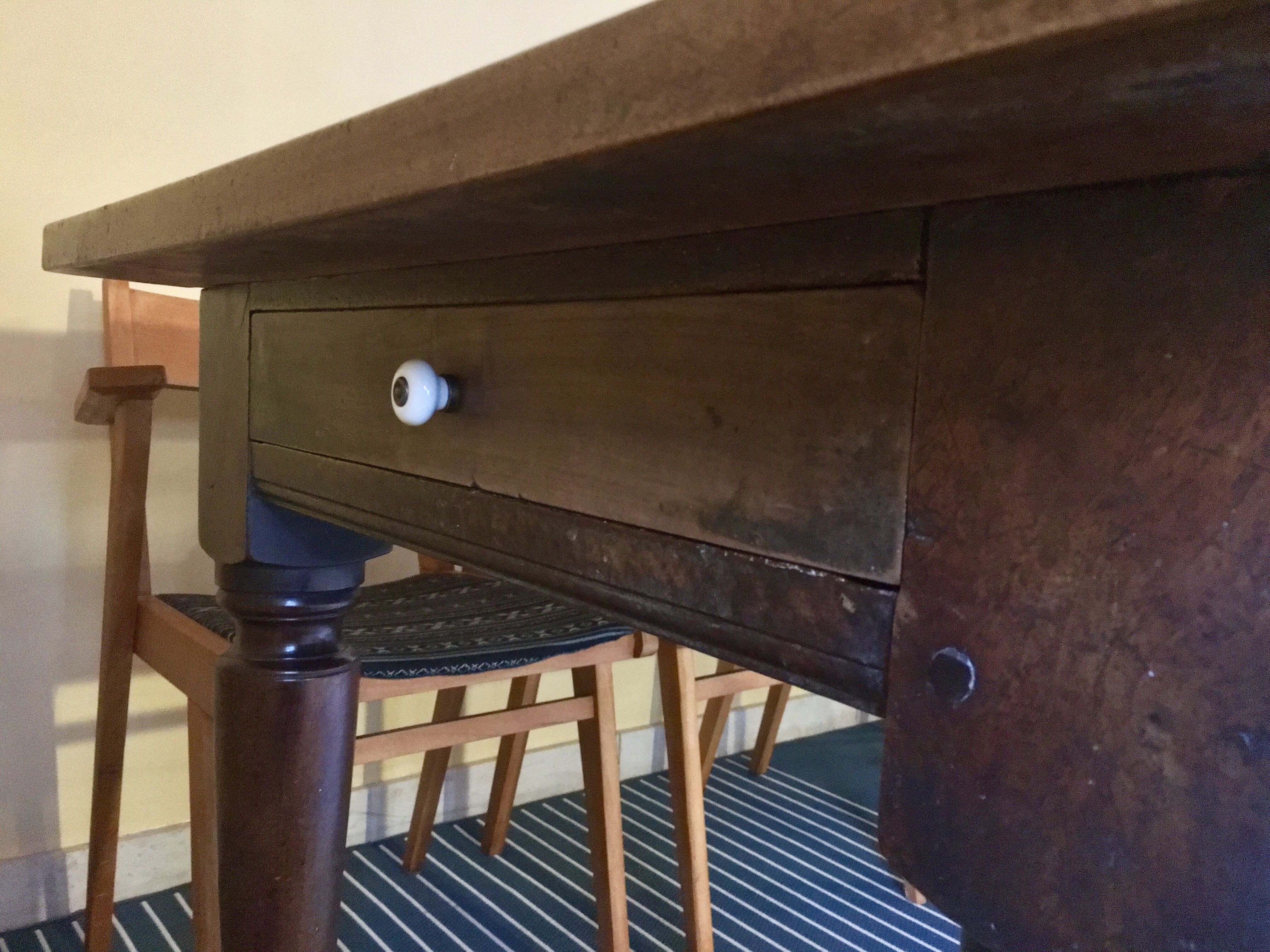 19th farm table 10 covers