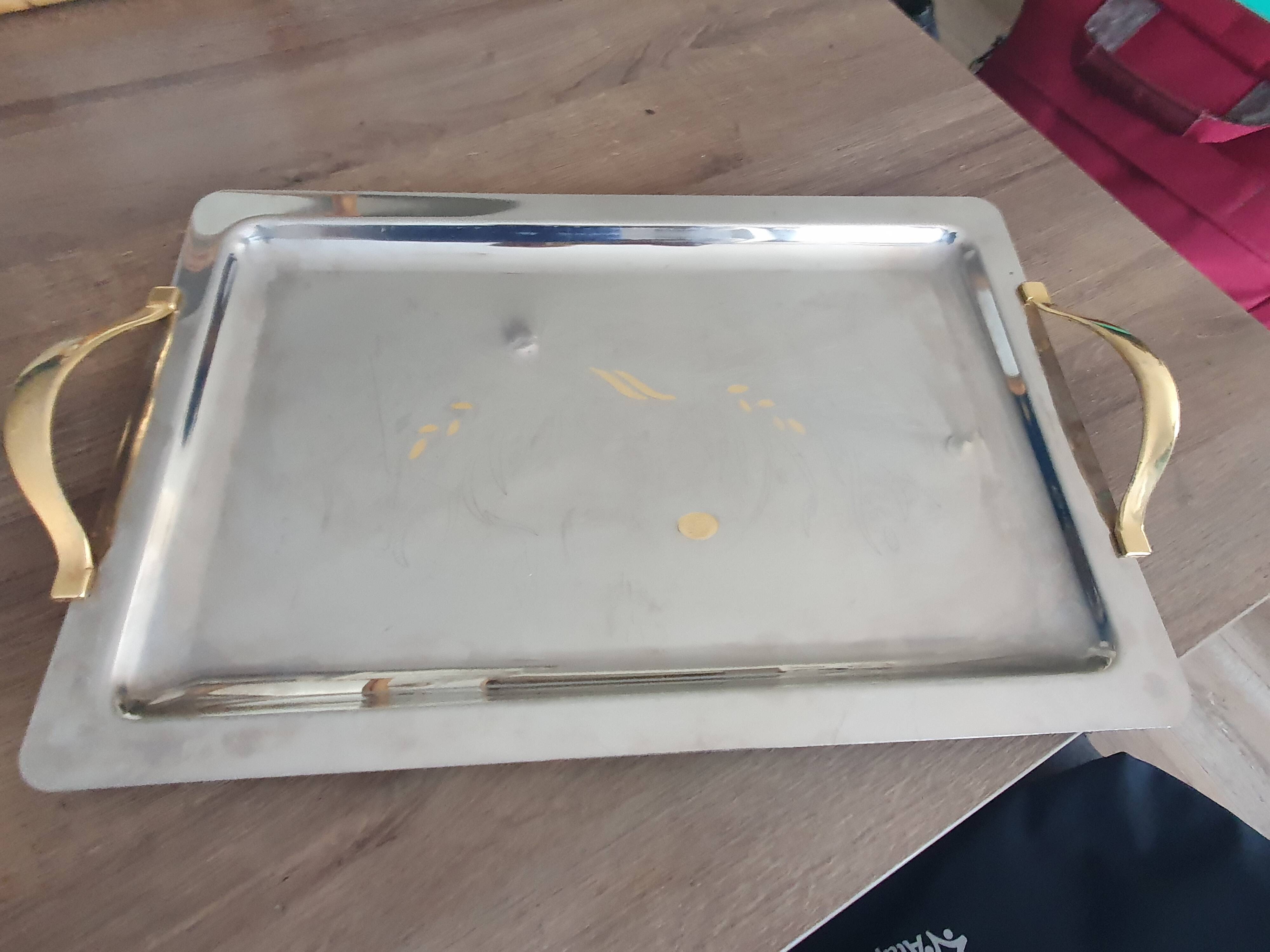 Tray decorated with 24-carat gold inlay