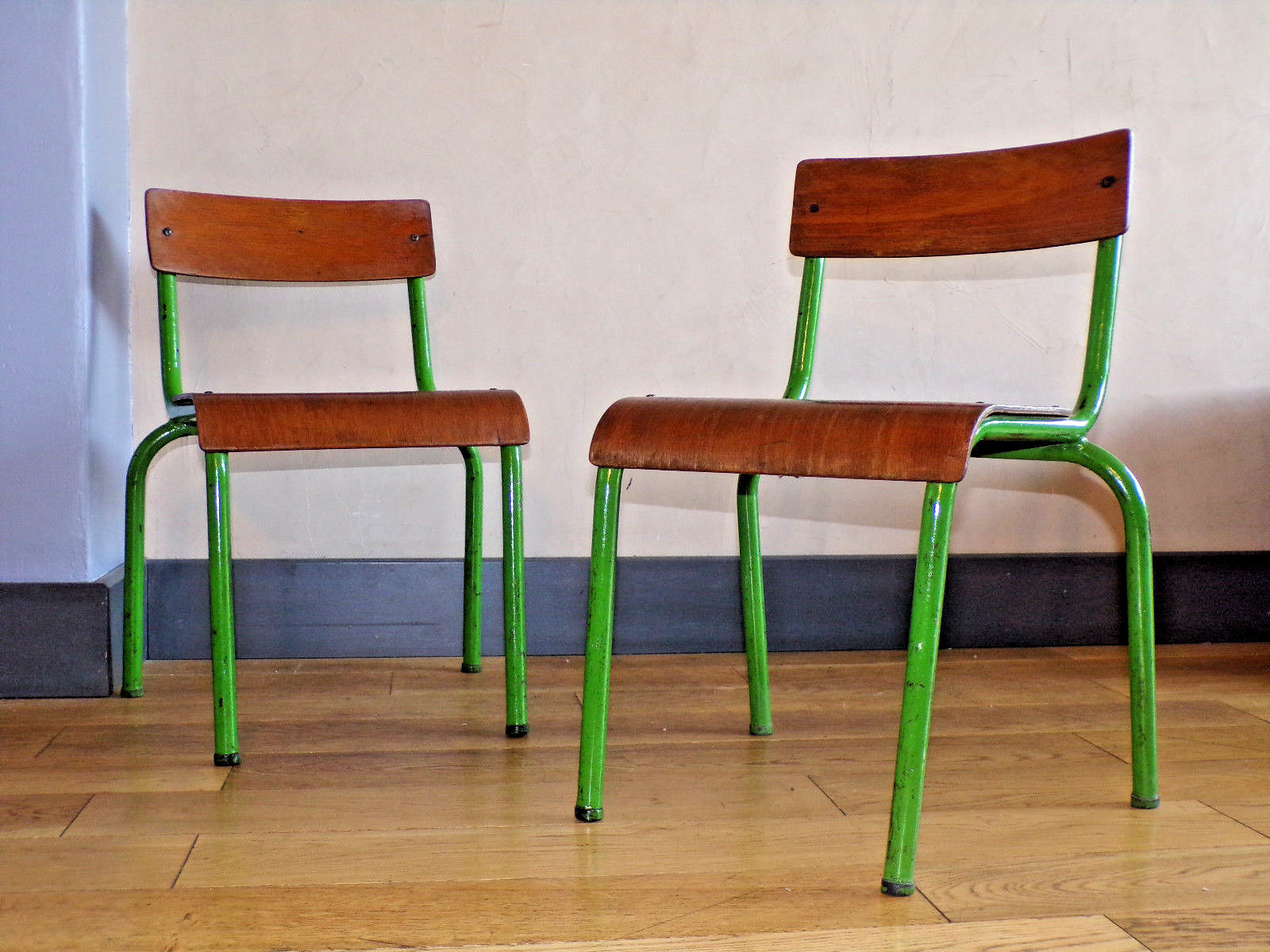 Pair small school chairs