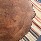 Table basse bois brutaliste