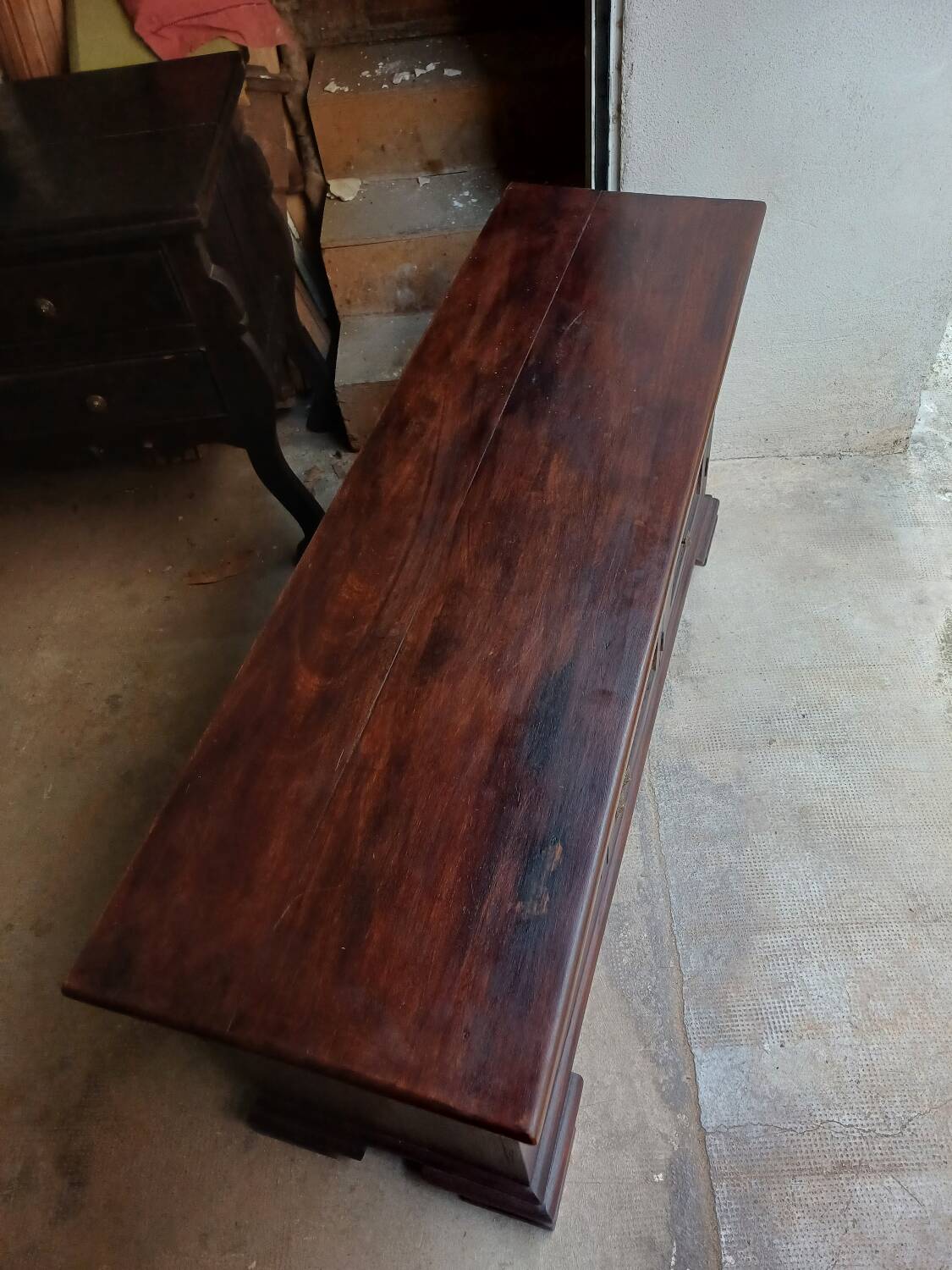 African living room furniture, handcrafted in Ivory Coast, made of solid wood