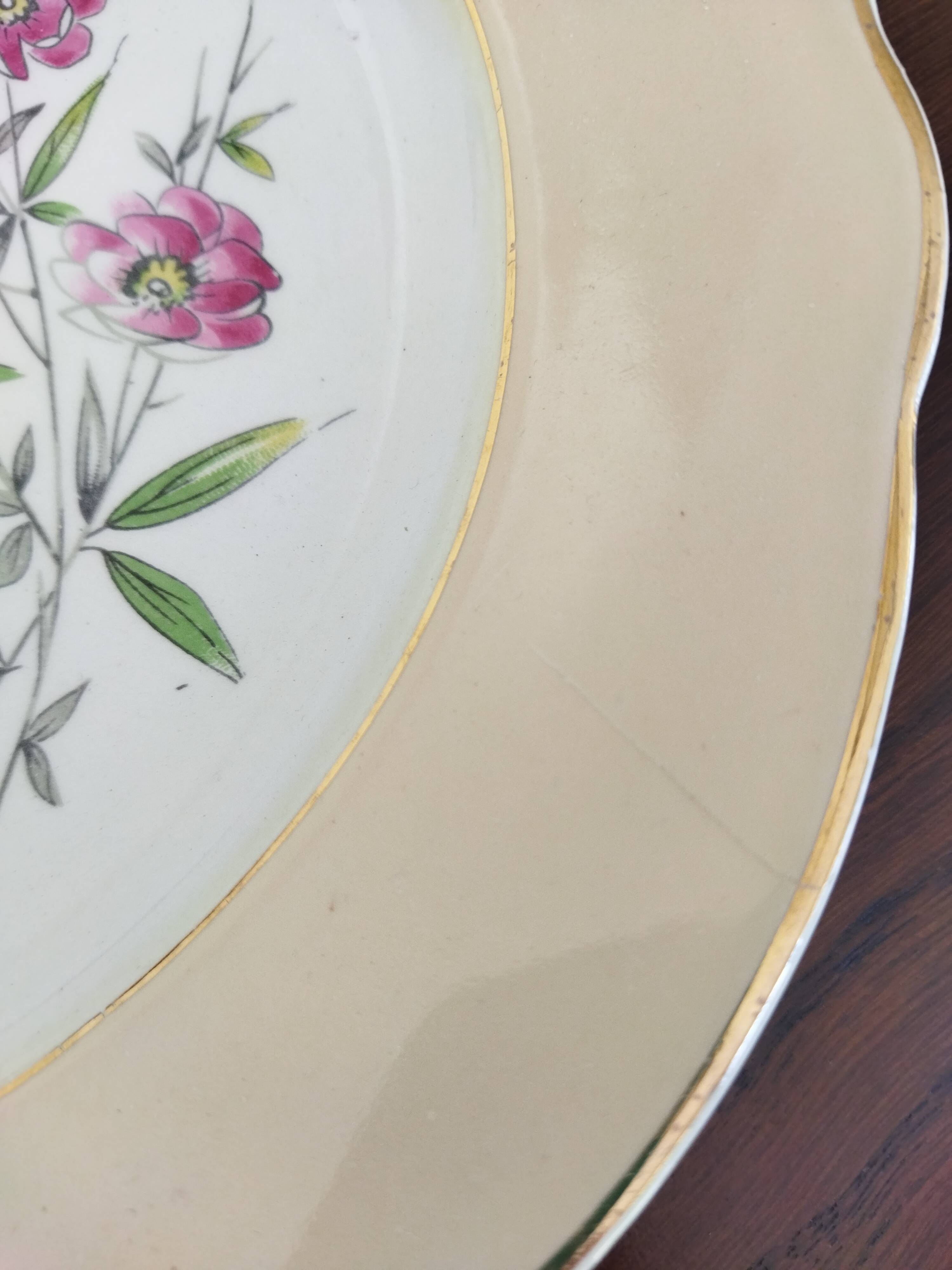 8 assiettes plates K&G Lunéville