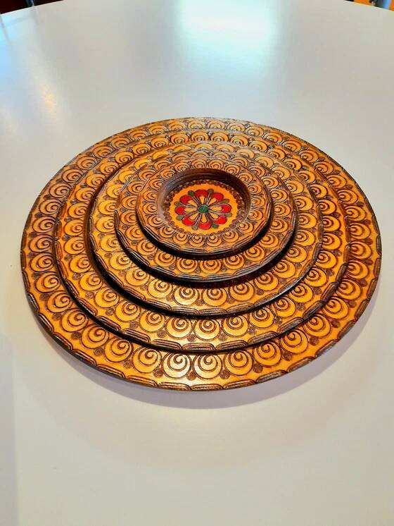 Plateaux en bois vintage