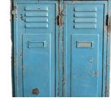 4-door industrial locker room