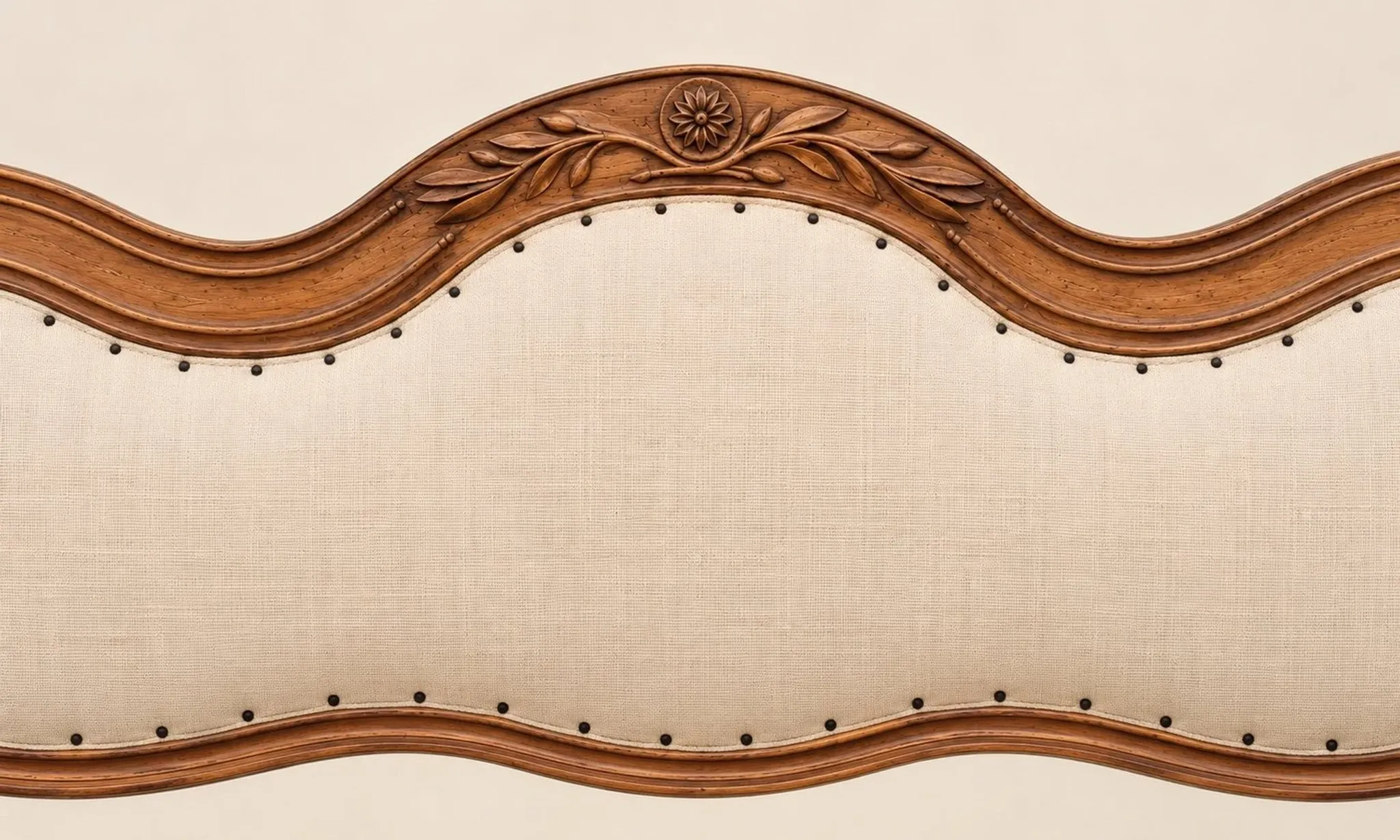 Louis XVI period canapé – Model with eel heads – Carved walnut