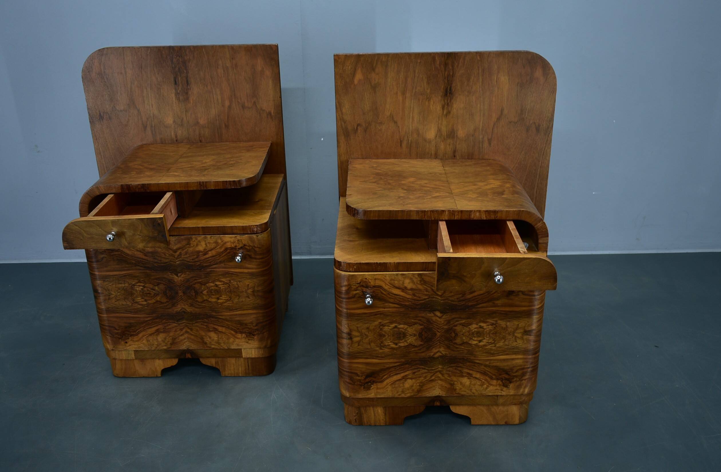 1939s pair of Art Deco bedside tables, Czechoslovakia