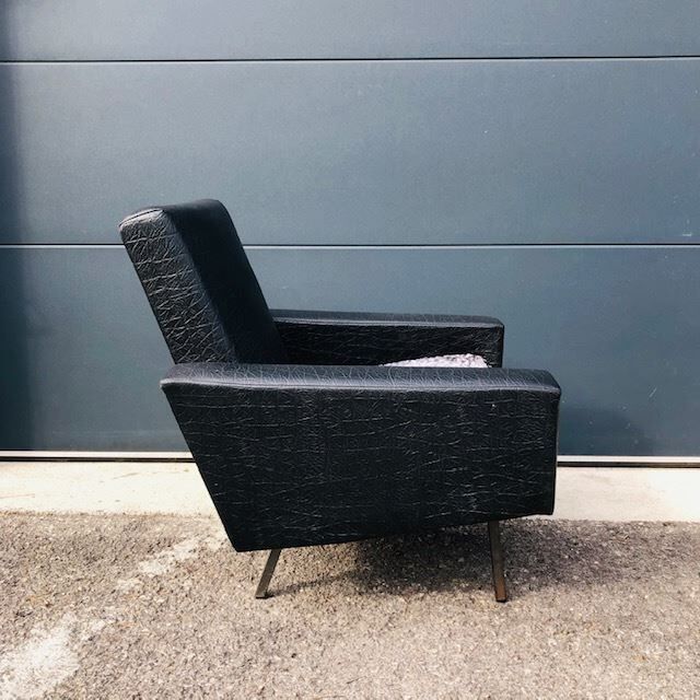 Rockabilly armchairs