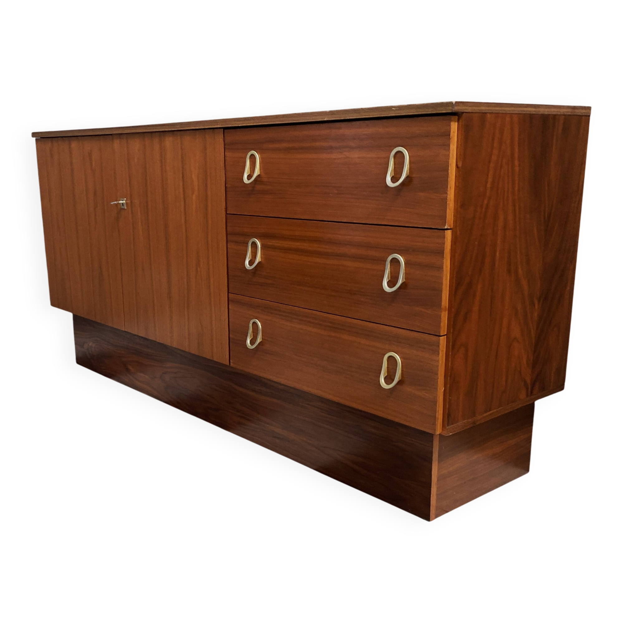 Sideboard brass grips on the drawers 1970s palisander