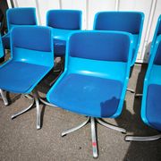 Suite de 8 chaises de bureau Modus, Tecno